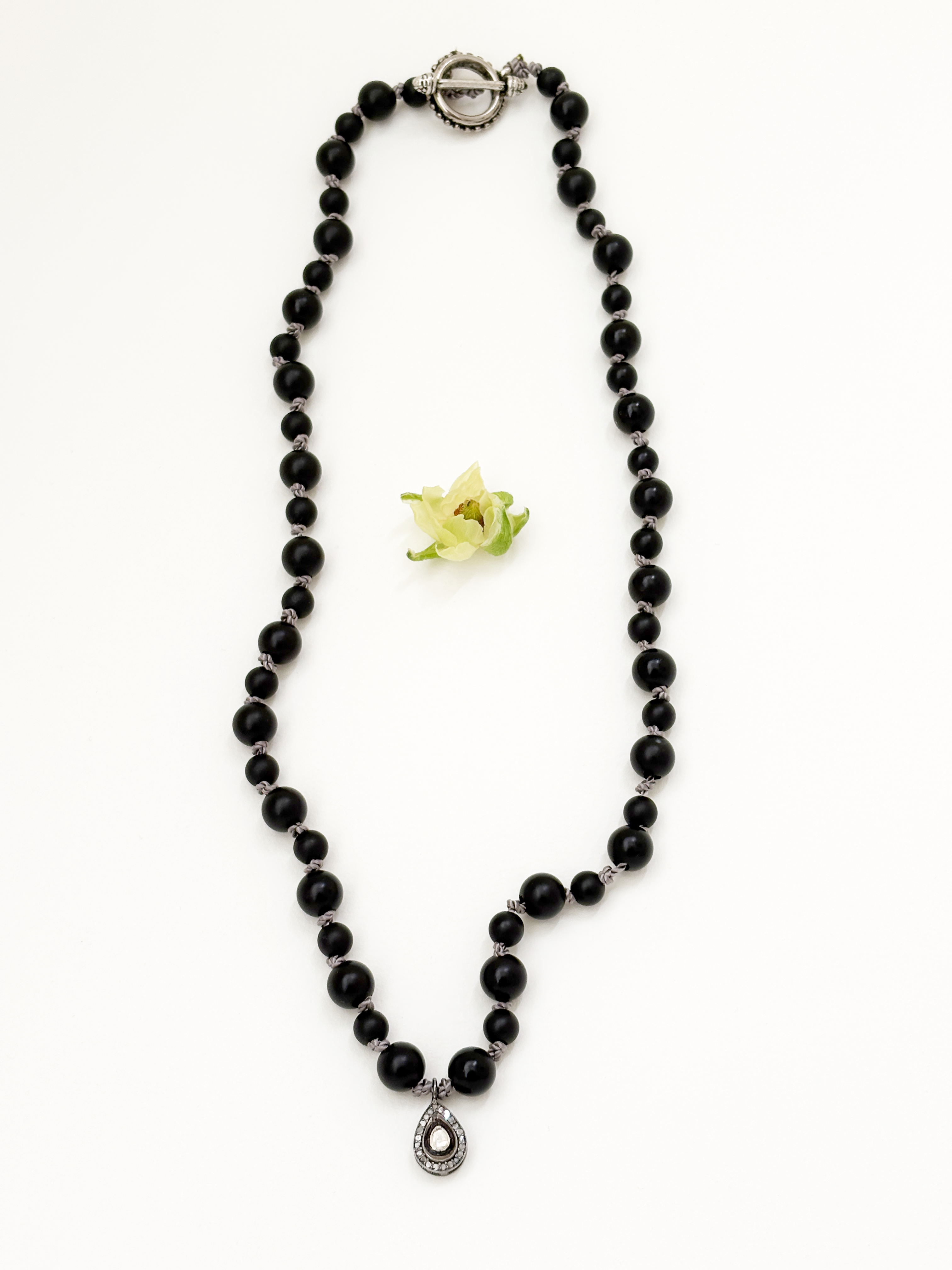 The Stillness necklace